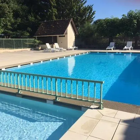 Apartment Bel Avec Piscine *